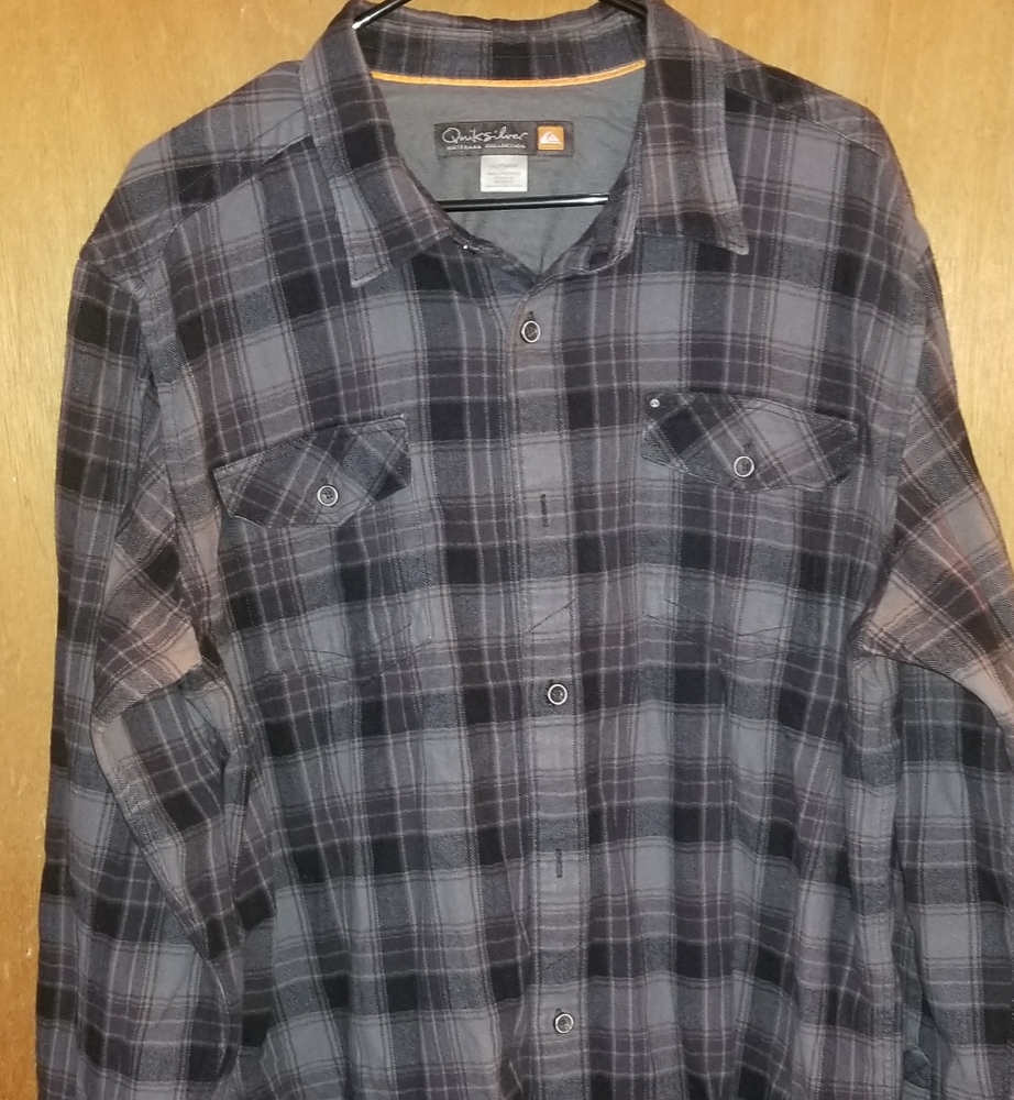 Quiksilver shirt